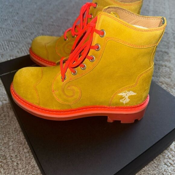 Women’s John Fluevog Boots - 7th Heaven & Eyelet - Derby Swirl Yellow sz 7 - NIB - Picture 4 of 7